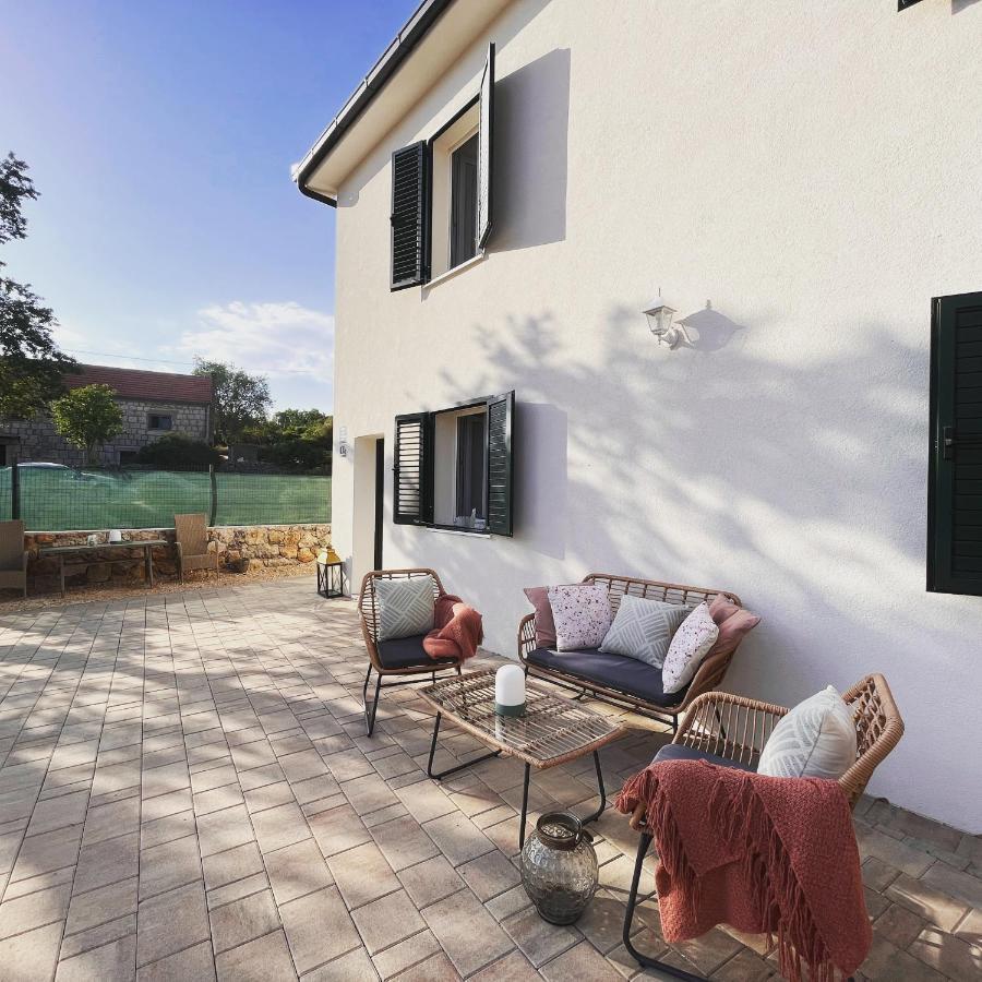 Holiday Home Calma Imotski Esterno foto