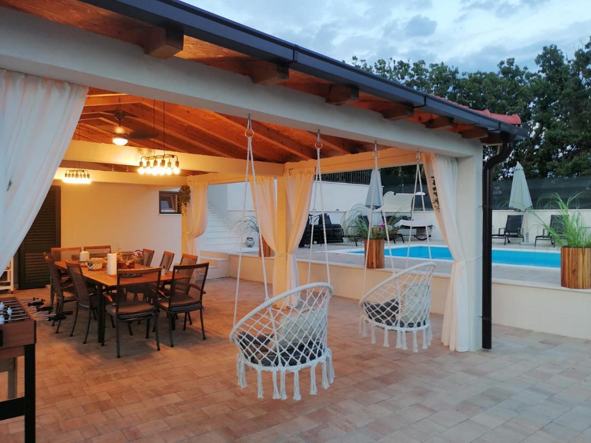 Holiday Home Calma Imotski Esterno foto