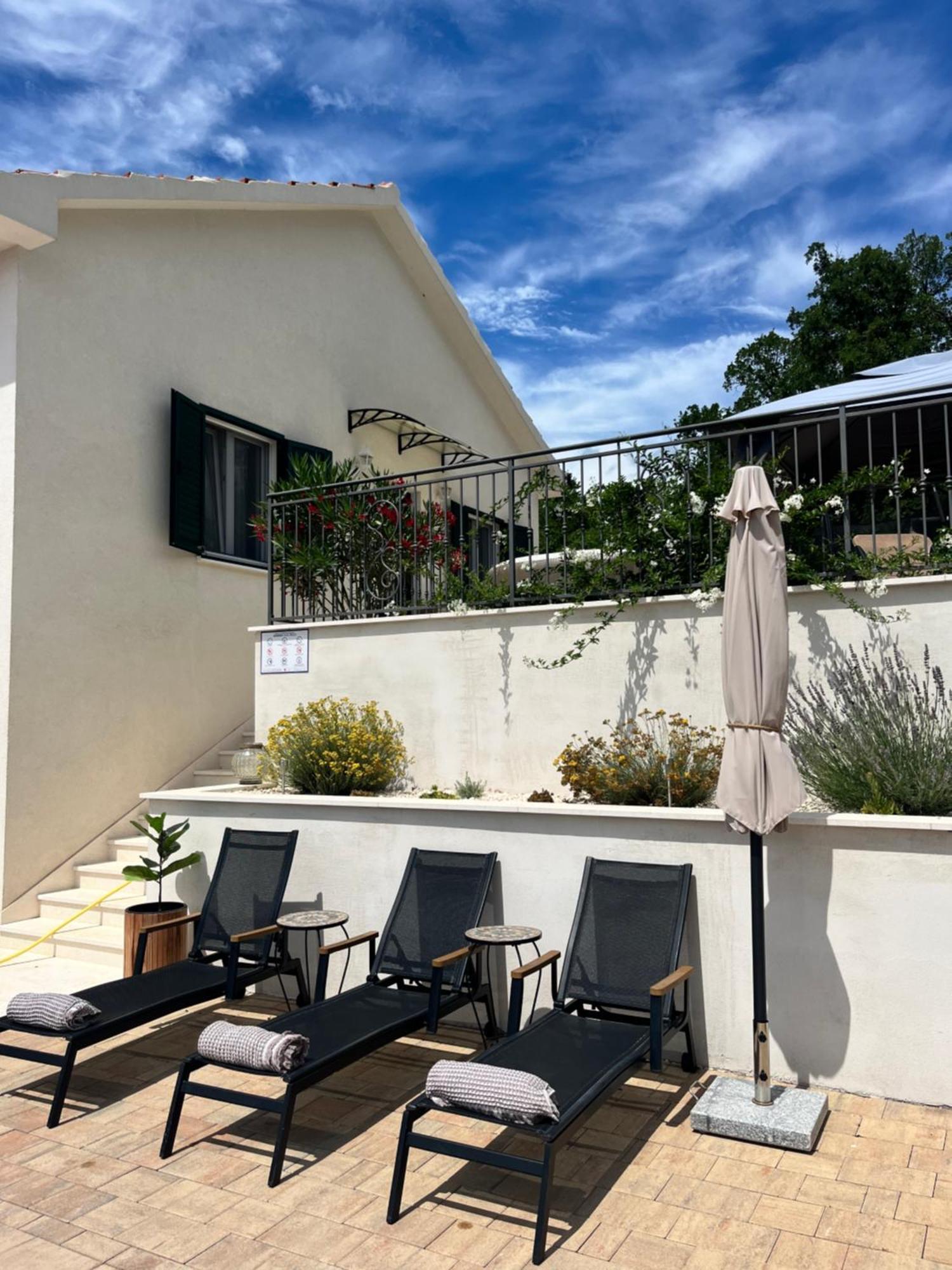 Holiday Home Calma Imotski Esterno foto
